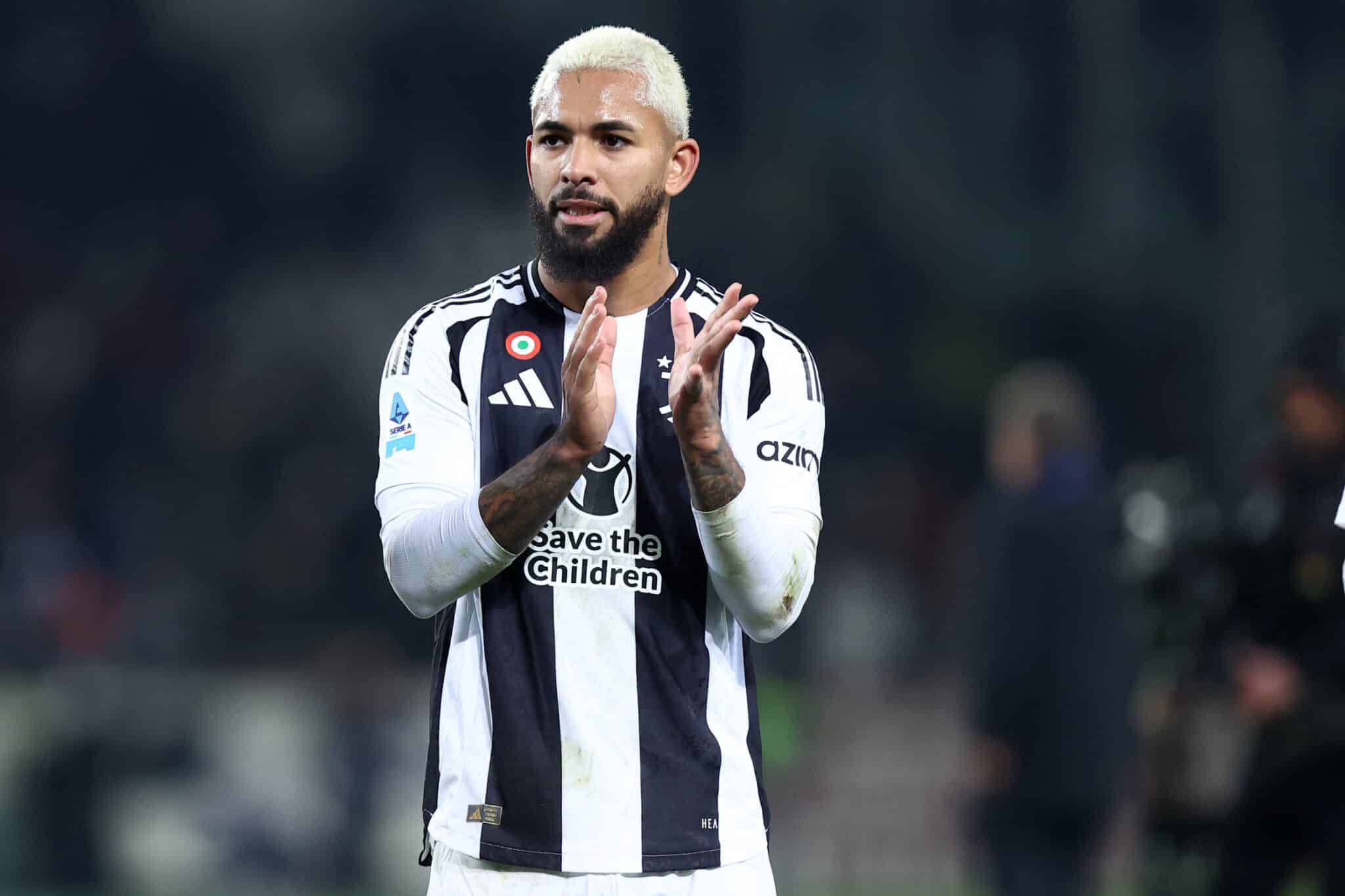 英超积分榜更新：曼城榜首压力加大,（英超最新积分榜：曼城领跑压力陡增）