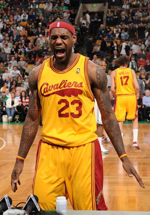 阿尔瓦罗·德尔·莫拉尔拯救了杯赛的程序（阿尔瓦罗·德尔·莫拉尔让杯赛重回正轨）