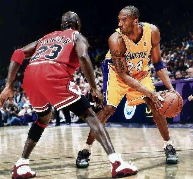 法尔克：拜仁正在为佩雷茨找寻新的外租球队，南安普顿有意（法尔克：拜仁正为佩雷茨物色新租借去处，南安普顿有意）