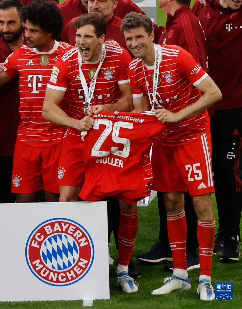 曼城斯特林末节进球助球队获胜