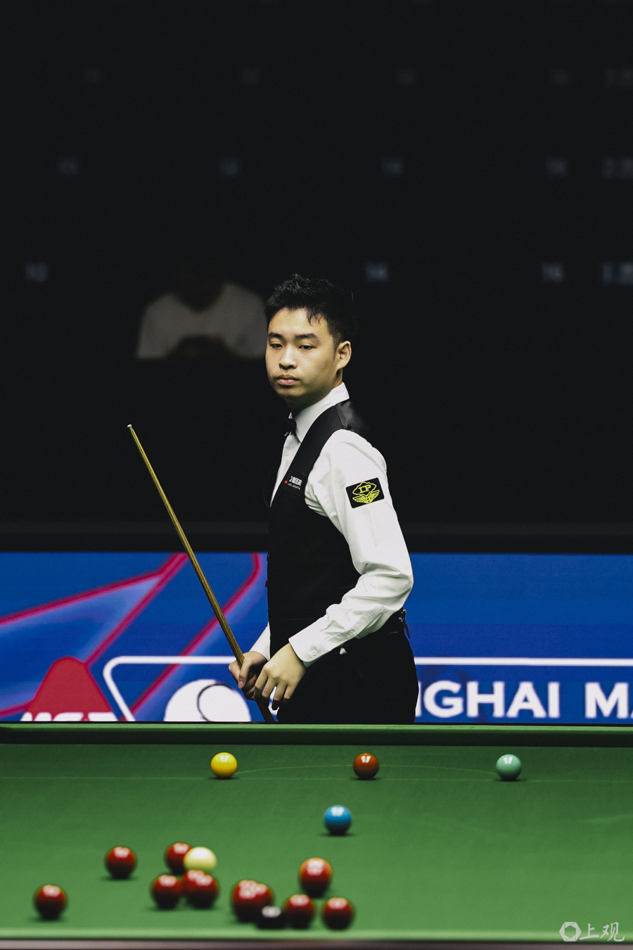 够在比赛中 够在比赛中