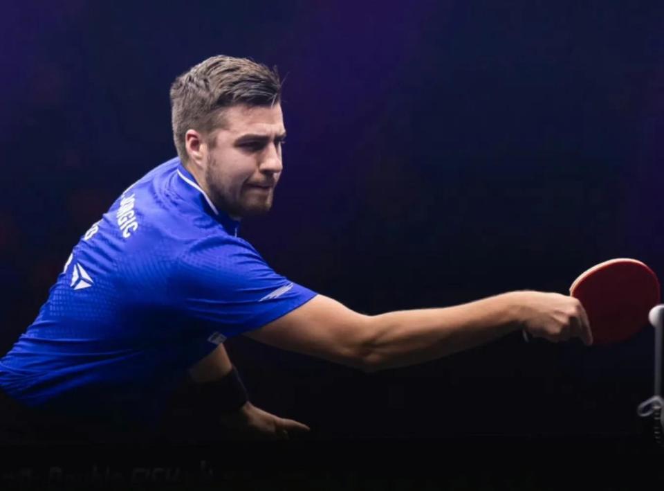 赛场均能贡 赛场均能贡